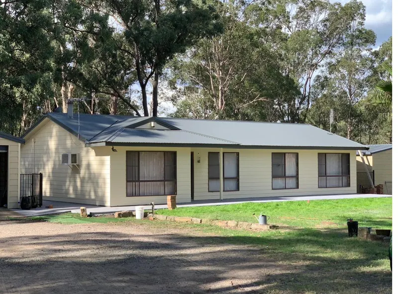 Monument Colorbond on a weatherboard home